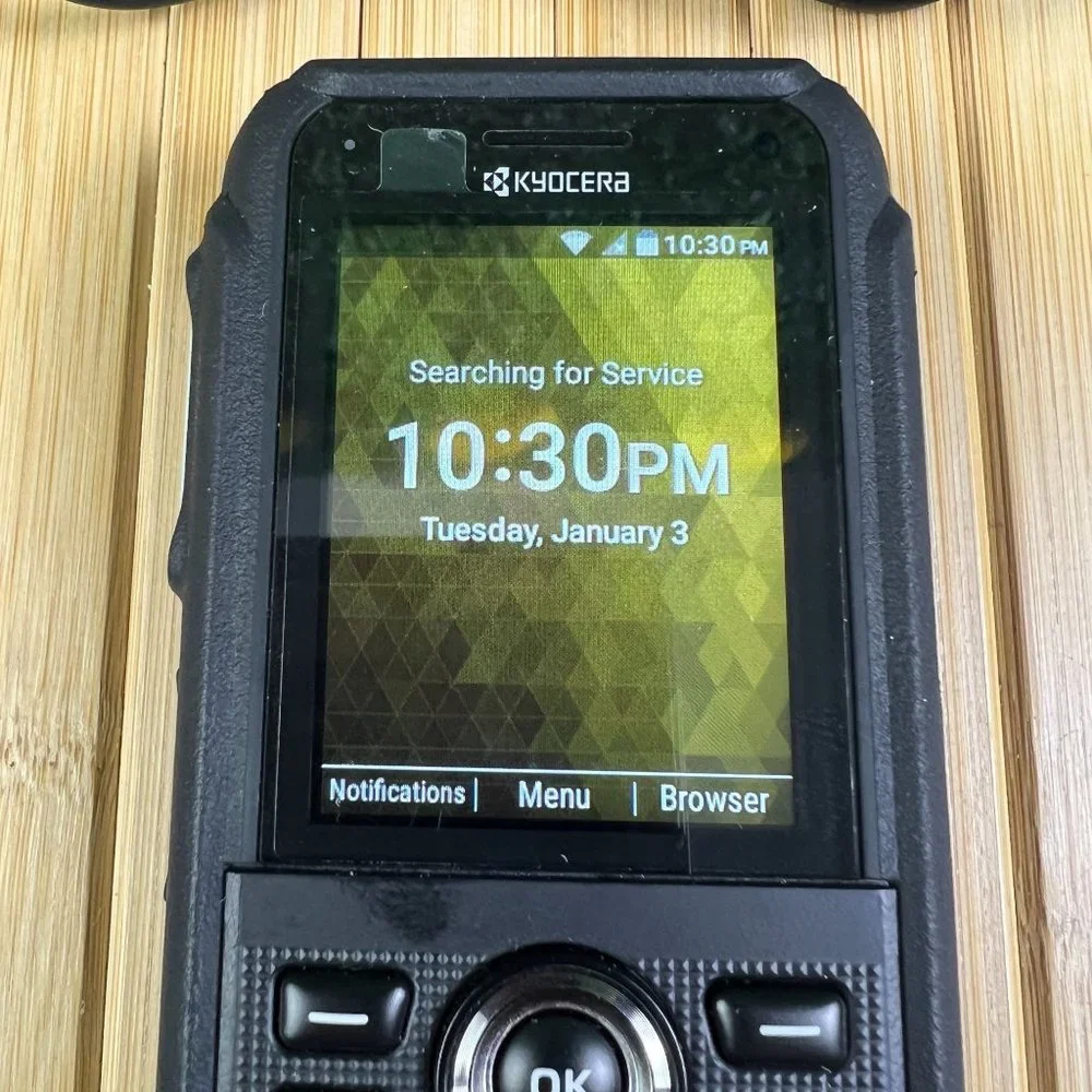 Kyocera Dura TR (Sprint) Cell Phone Heavy Duty Built Tough With Box